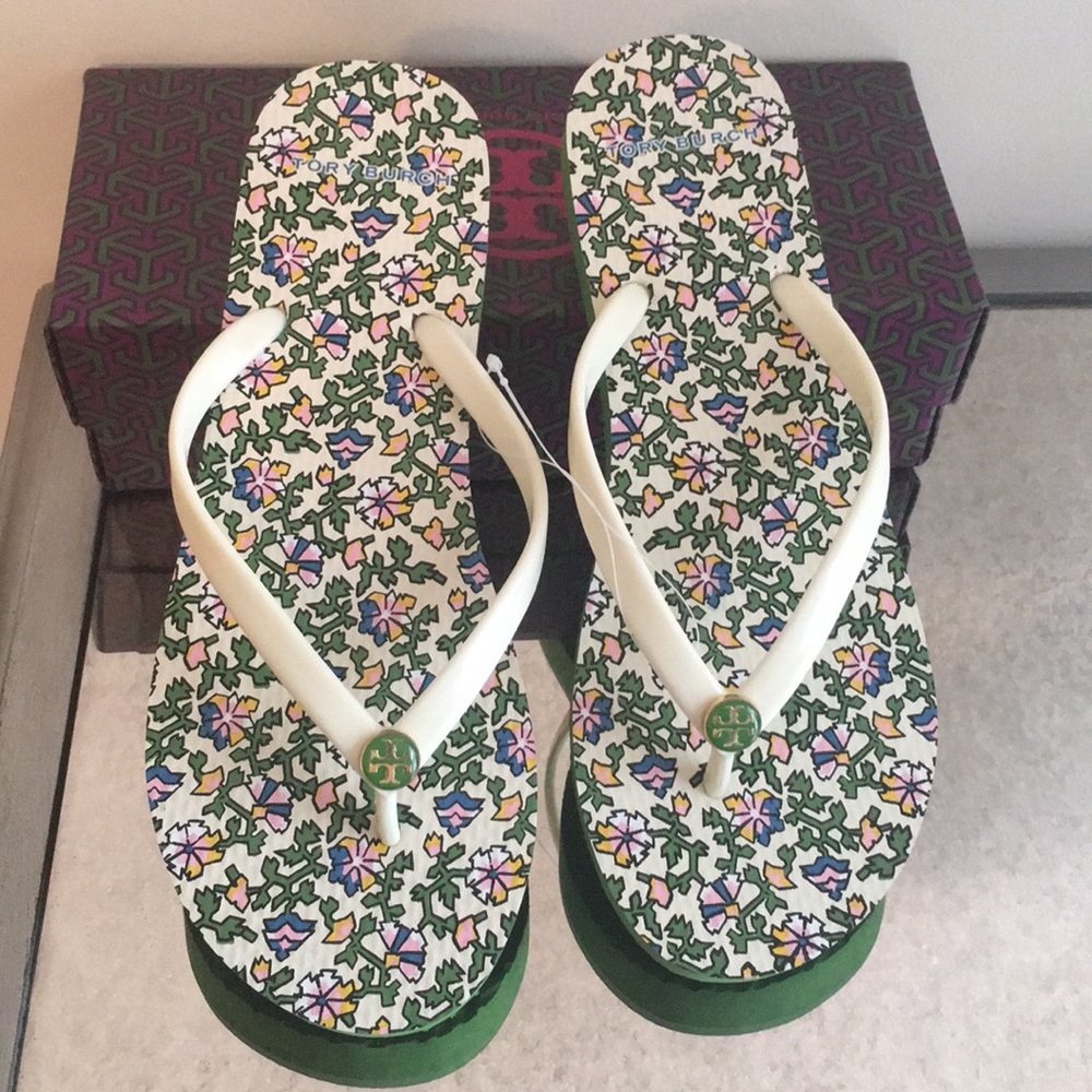 Tory Burch flip flops NIB